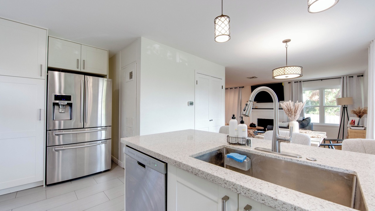 Photo of Kitchen in Altadena