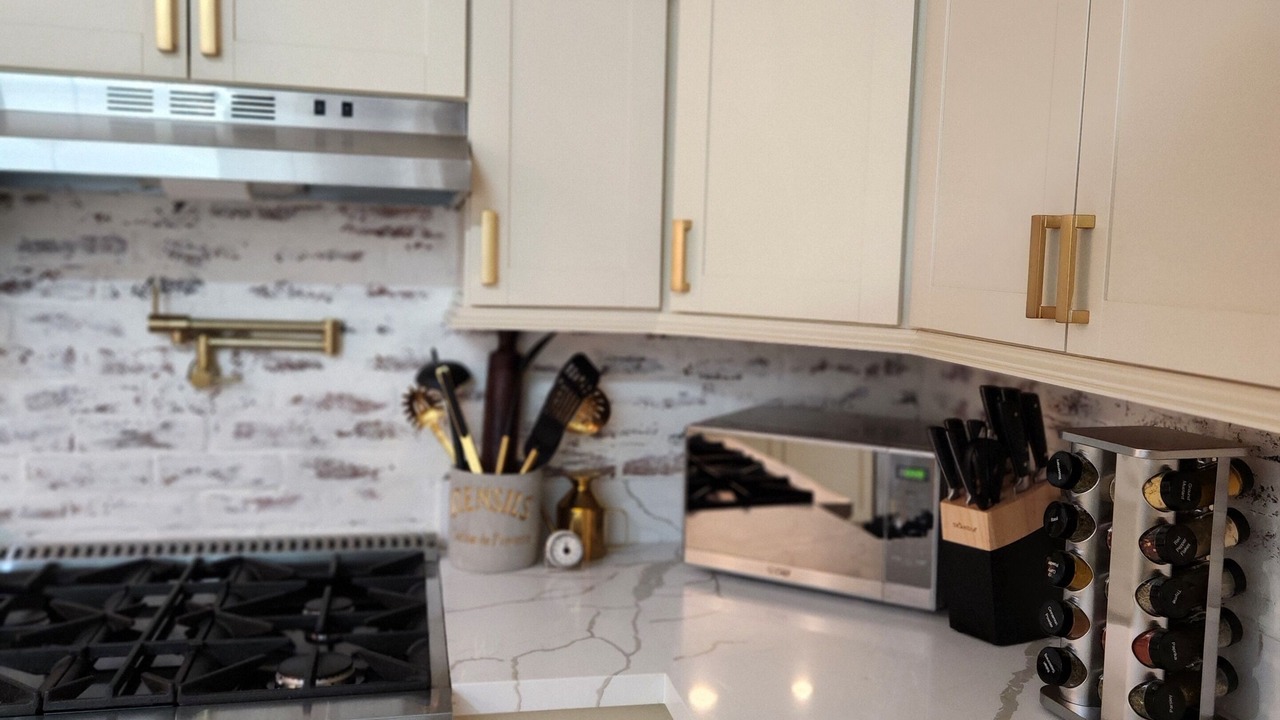 Photo of Kitchen in Riviera - Westchester