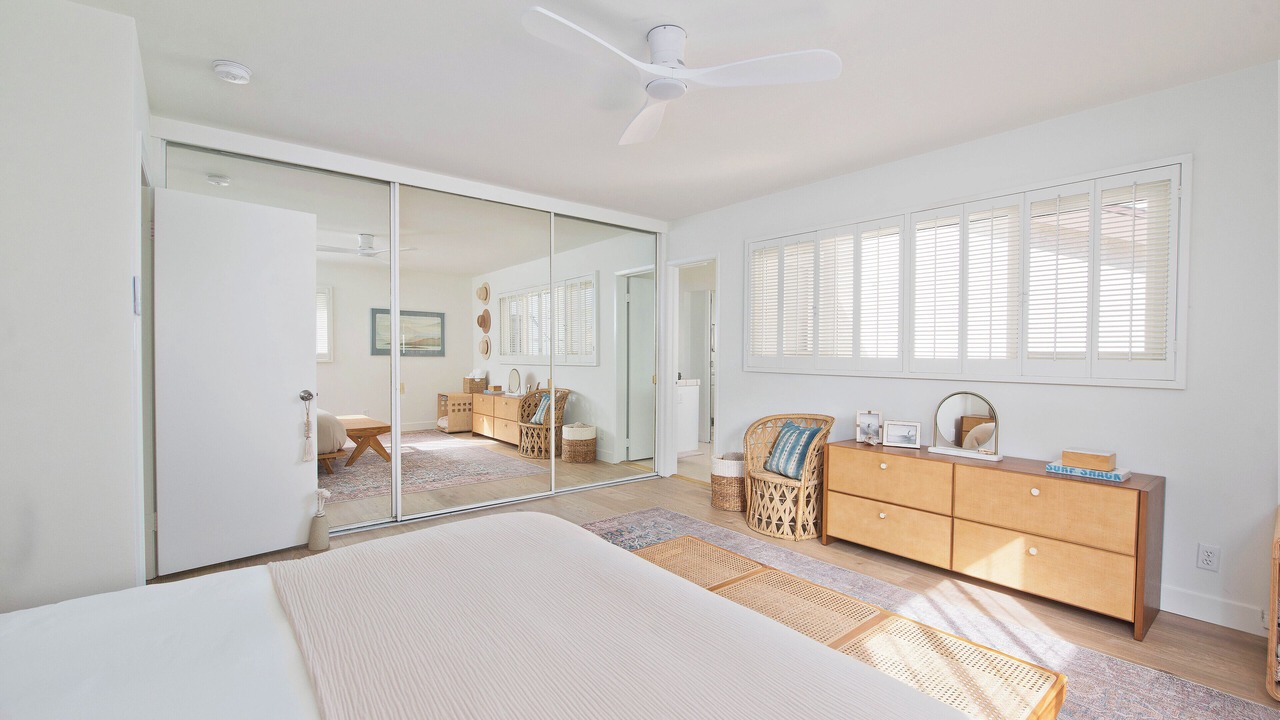Photo of Bedroom in Gas Lamp Section