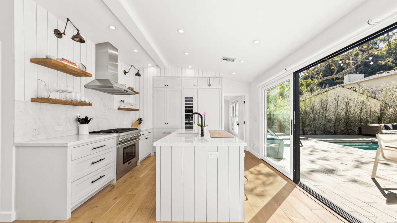 Photo of Kitchen in Beachwood Canyon