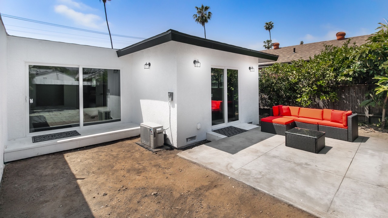 Photo of Patio Balcony in Altadena