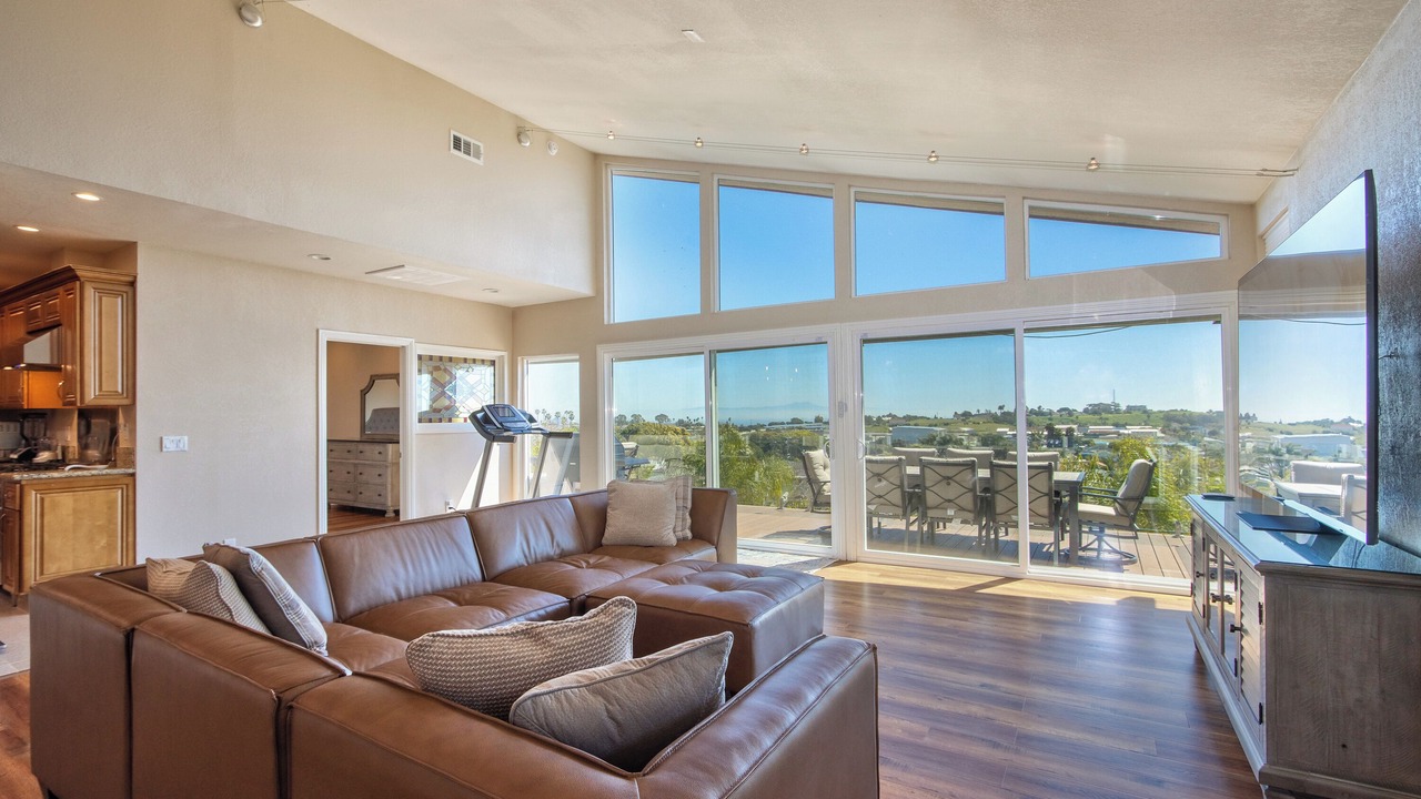 Photo of Livingroom in Coastal San Pedro