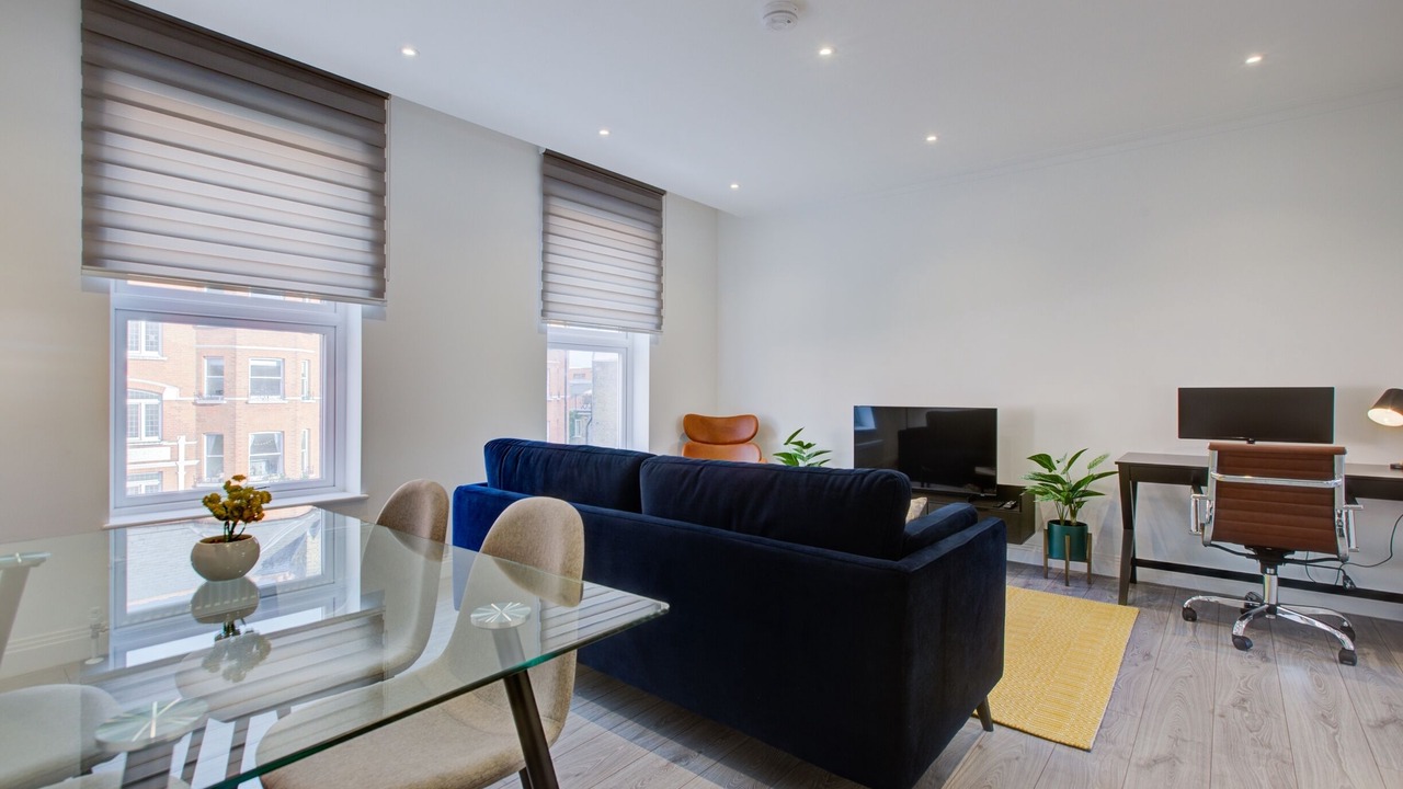 Photo of Livingroom in Fulham