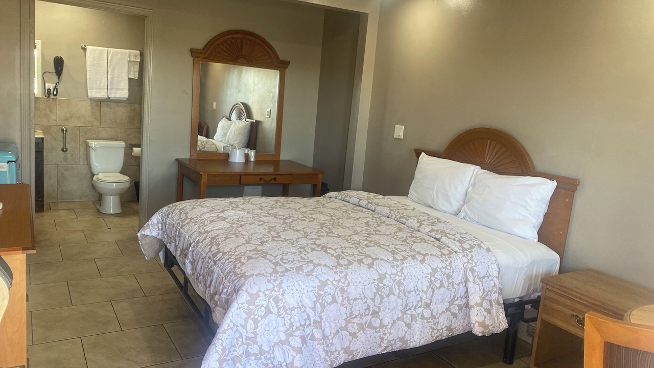 Photo of Bedroom in Apple Valley