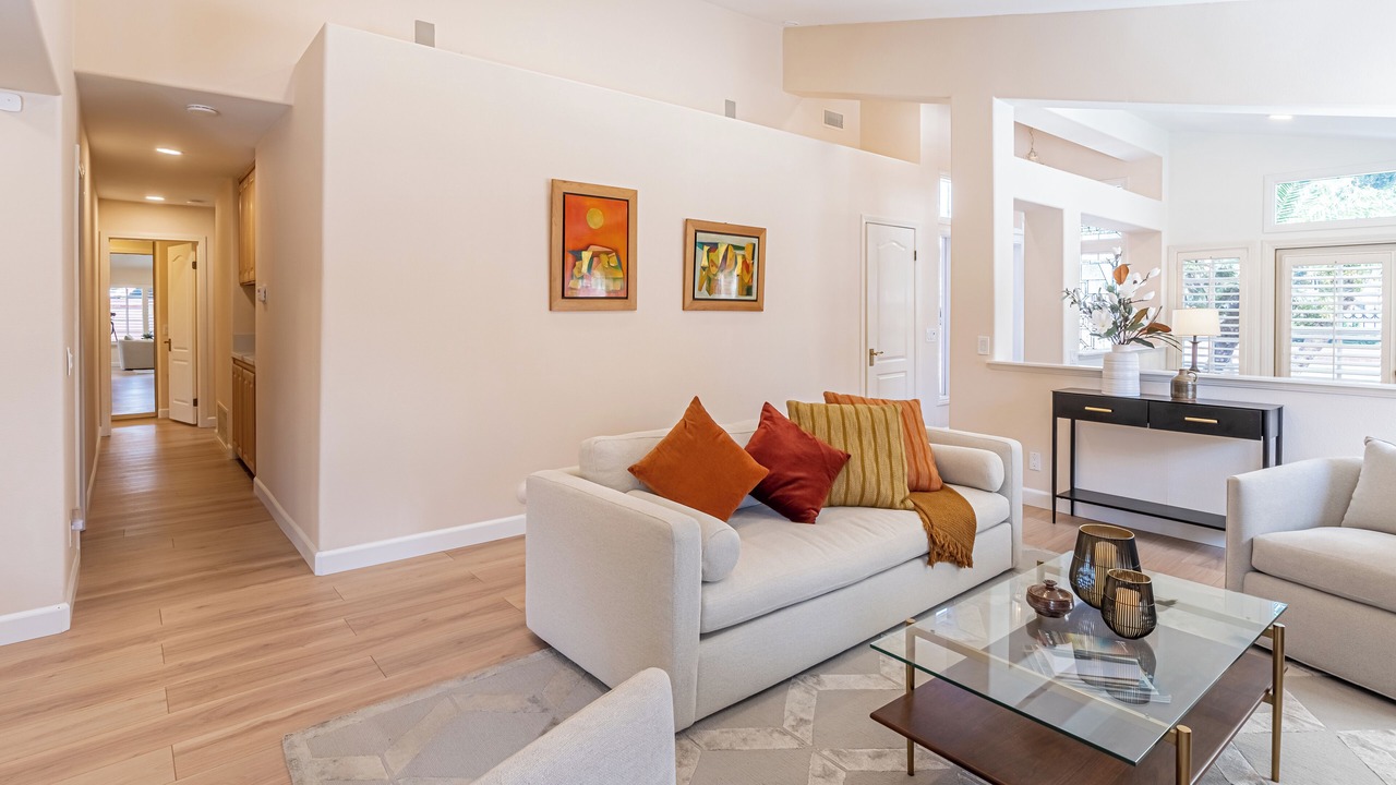 Photo of Livingroom in Huntington Beach