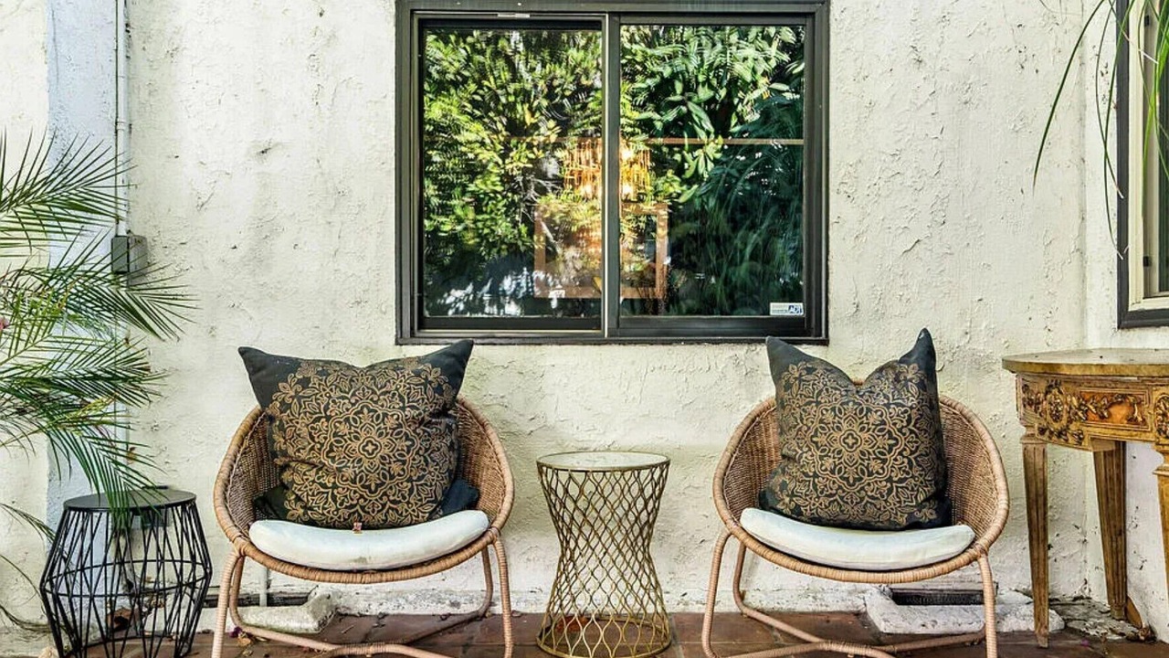 Photo of Patio Balcony in West Hollywood