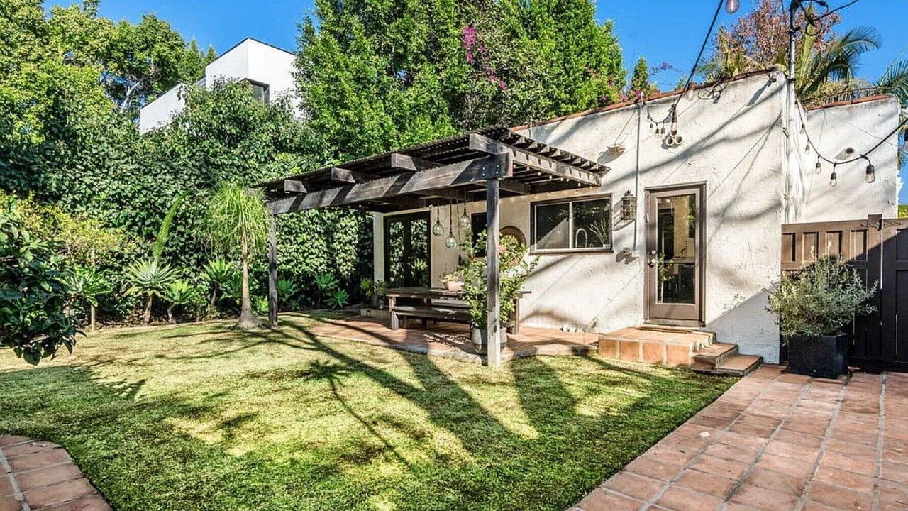 Photo of Patio Balcony in West Hollywood
