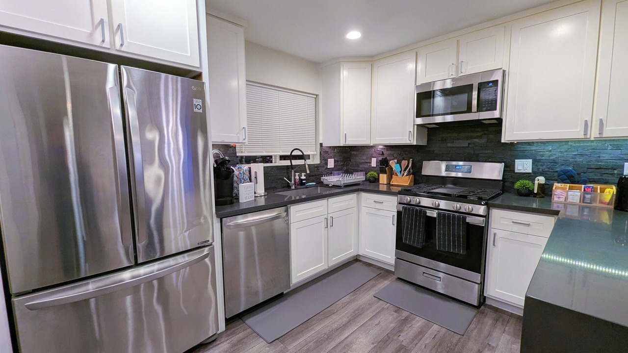 Photo of Kitchen in NoHo Arts District