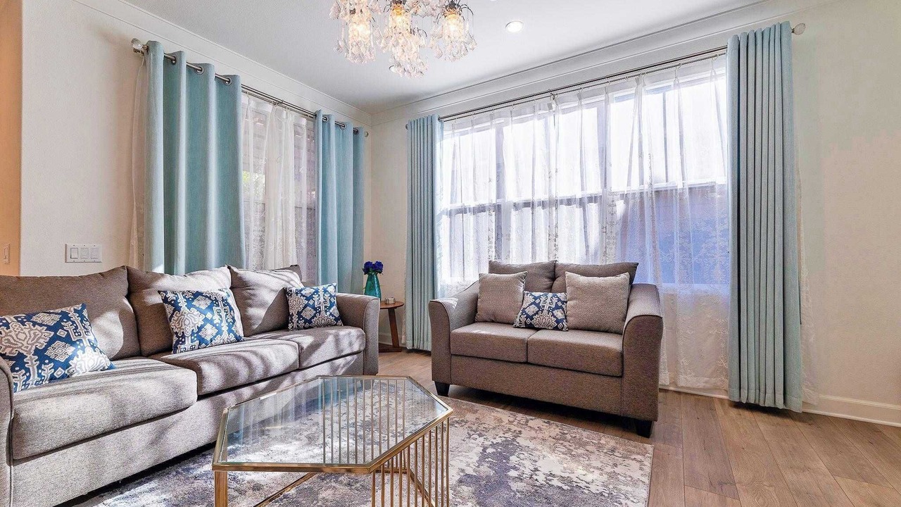Photo of Livingroom in Irvine