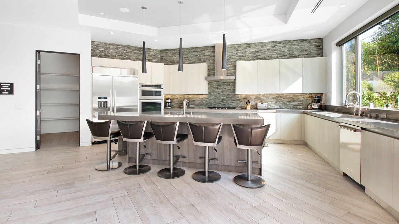 Photo of Kitchen in La Brea