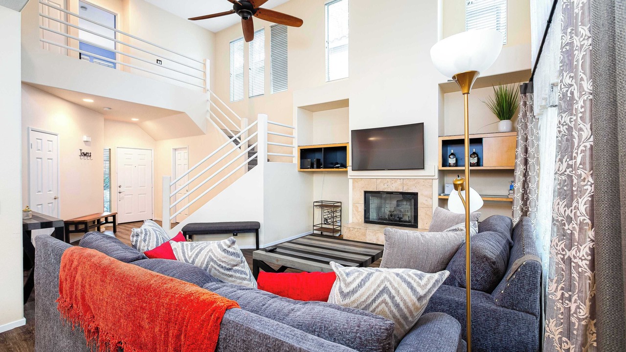 Photo of Livingroom in California