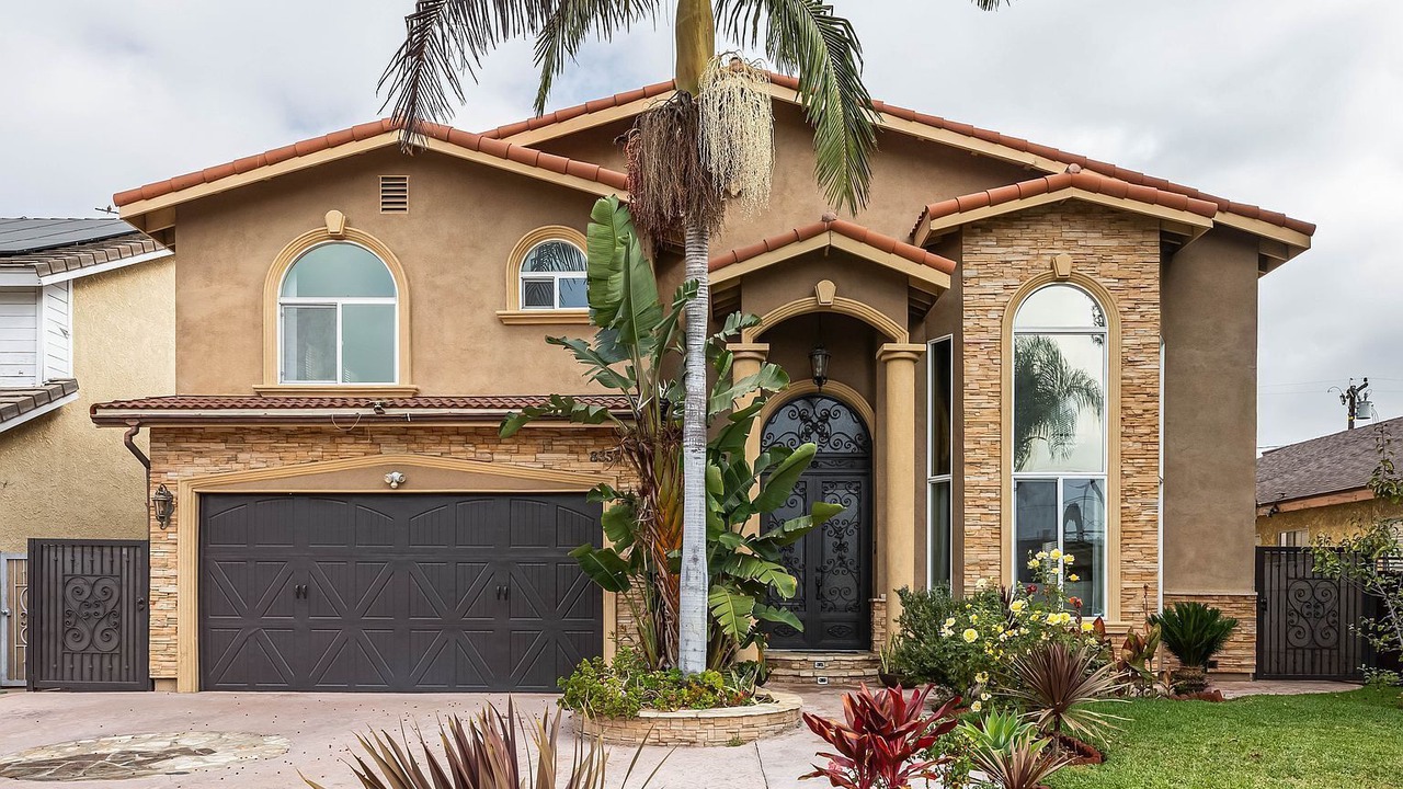Photo of Outdoor in Downey