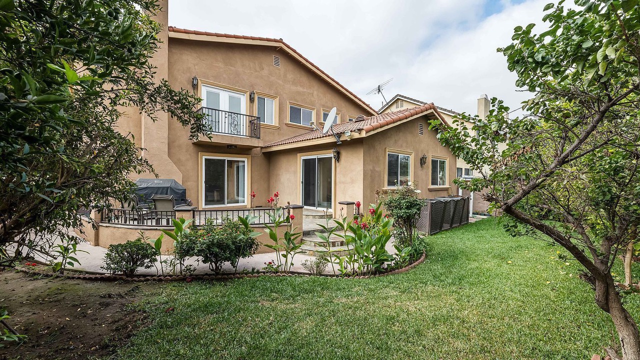 Photo of Outdoor in Downey