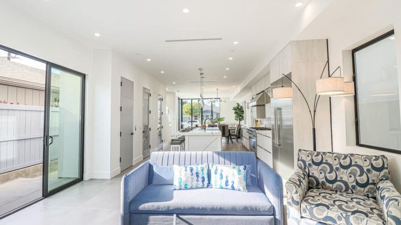 Photo of Livingroom in Yorktown