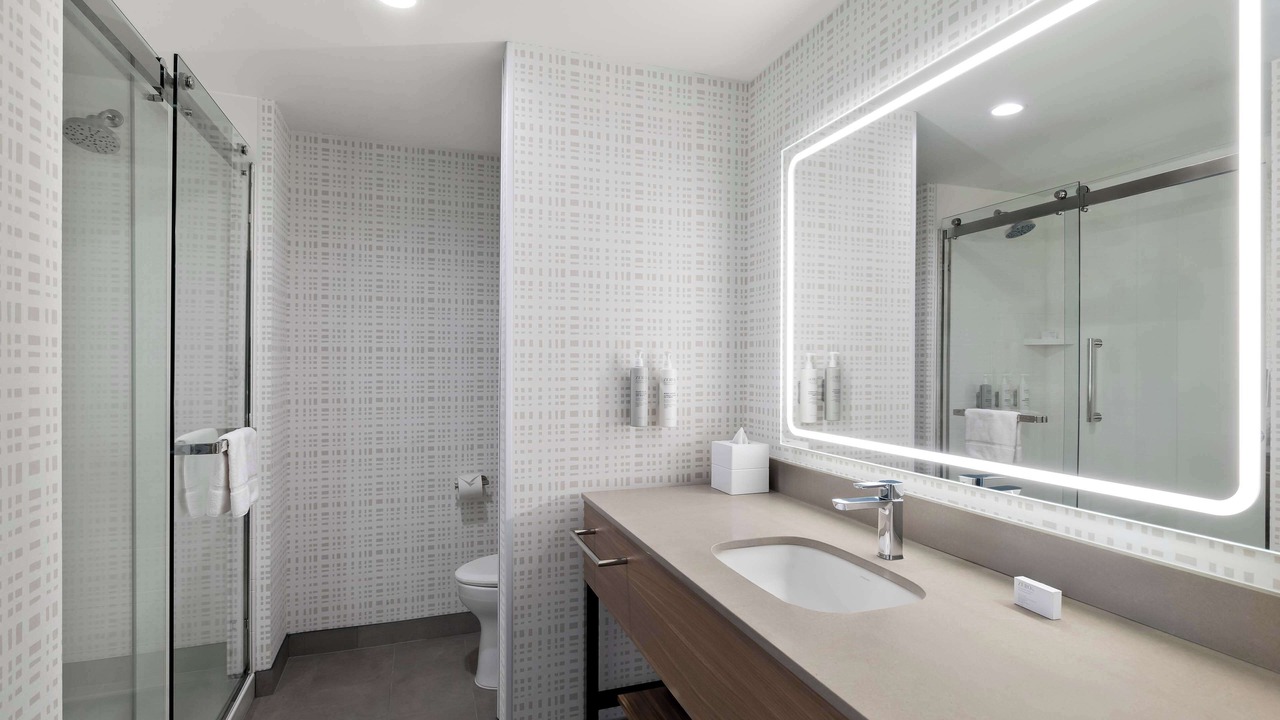 Photo of Bathroom in Corona