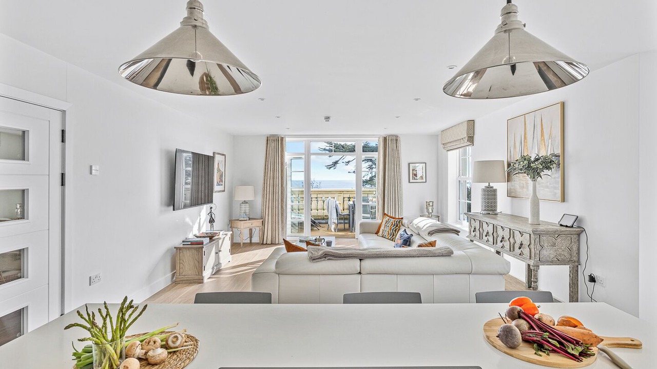 Photo of Livingroom in Carlyon Bay