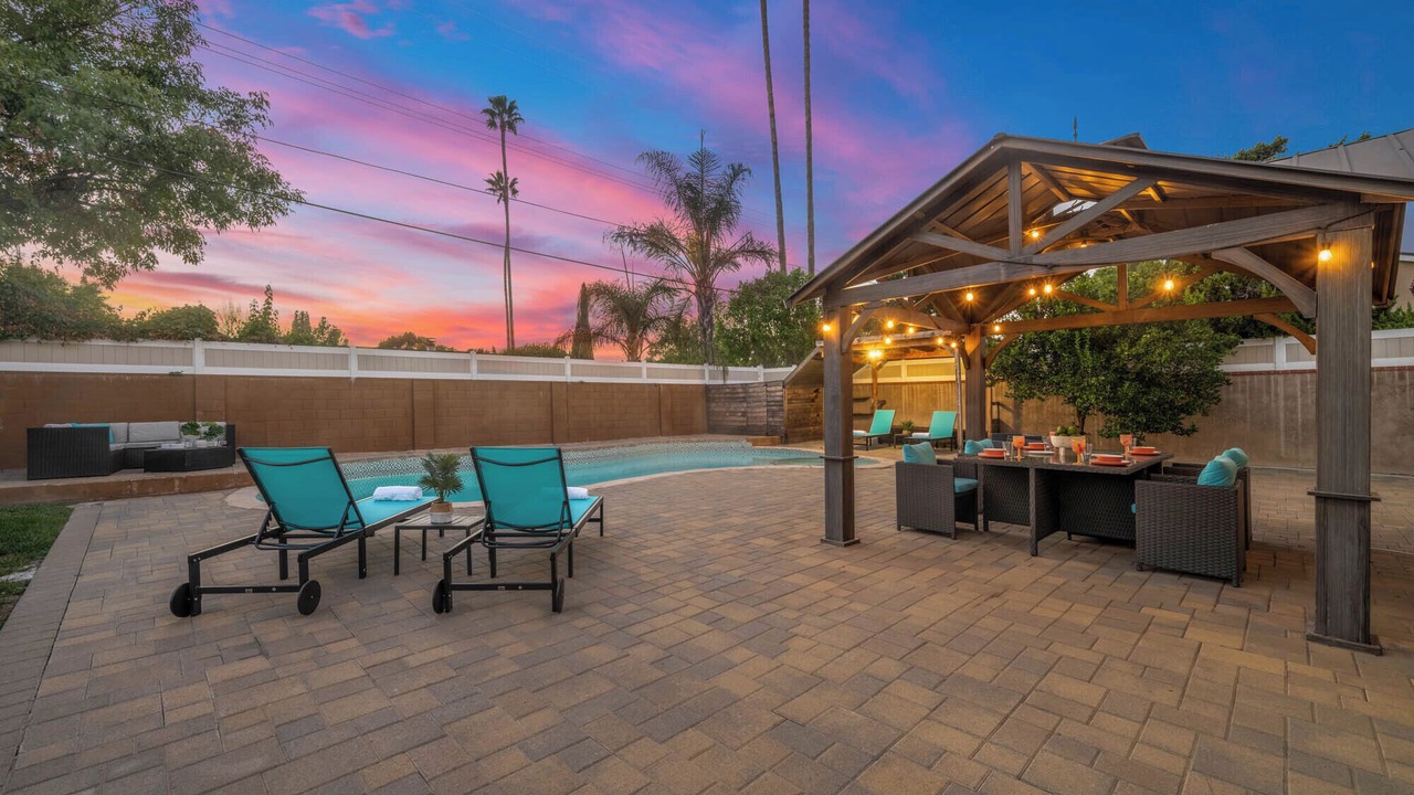 Photo of Outdoor in Northridge