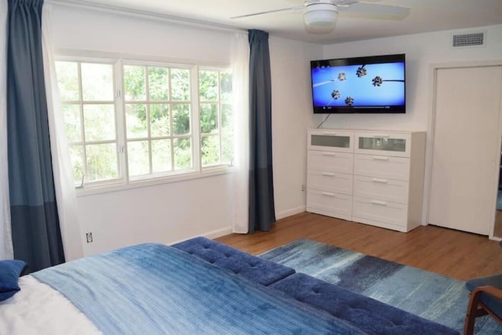 Photo of Bedroom in Encino