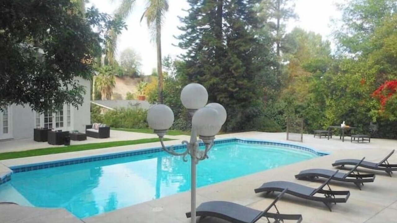 Photo of Outdoor in Encino