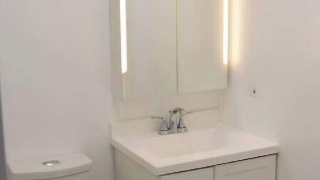 Photo of Bathroom in Encino