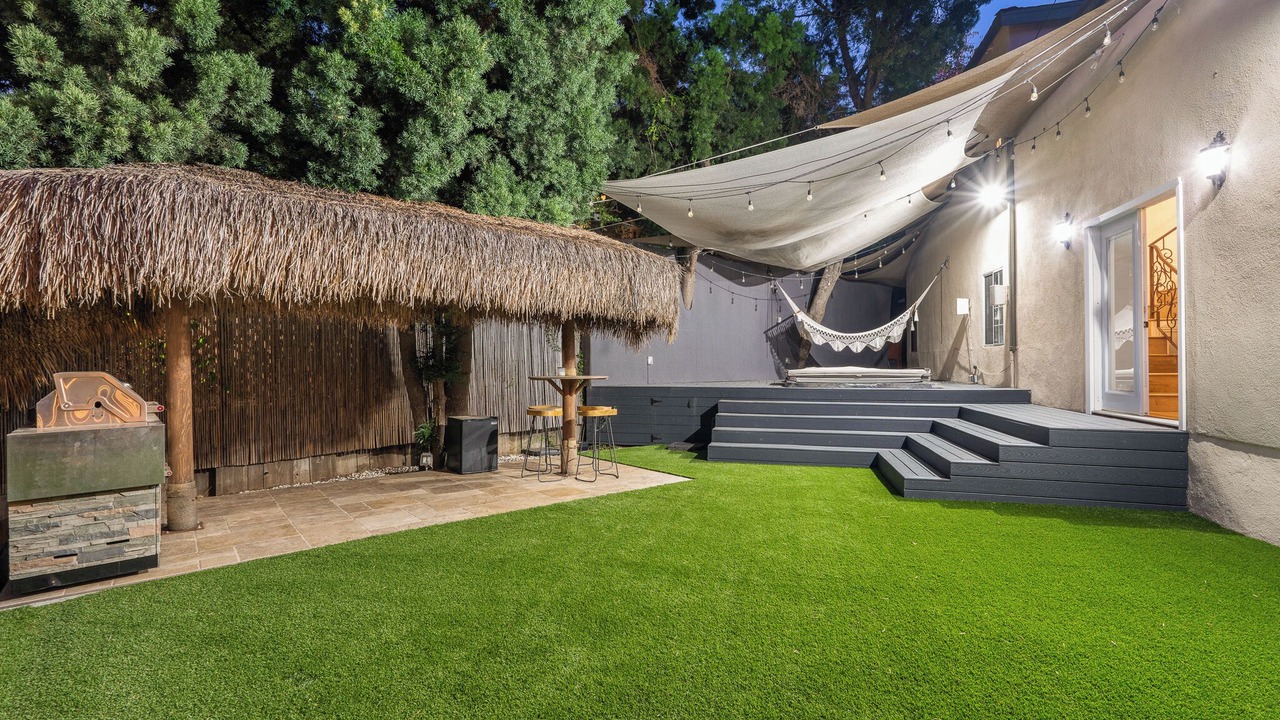 Photo of Patio Balcony in Studio City