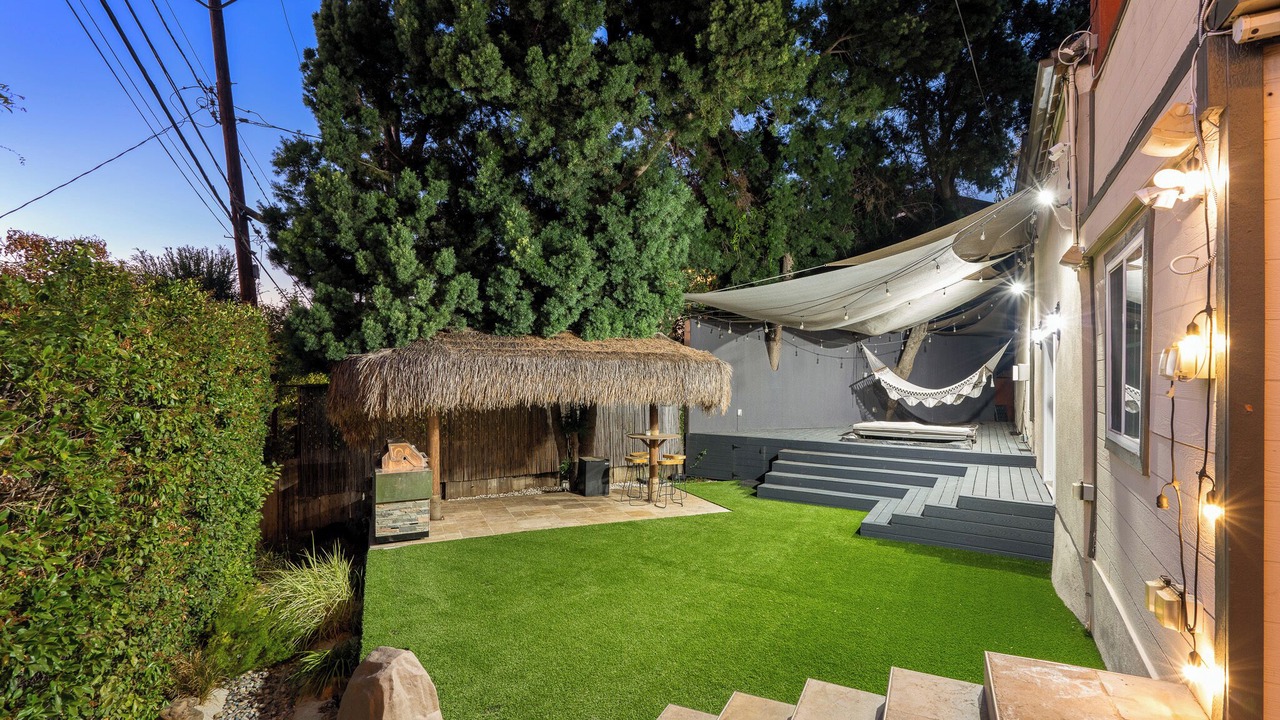 Photo of Patio Balcony in Studio City