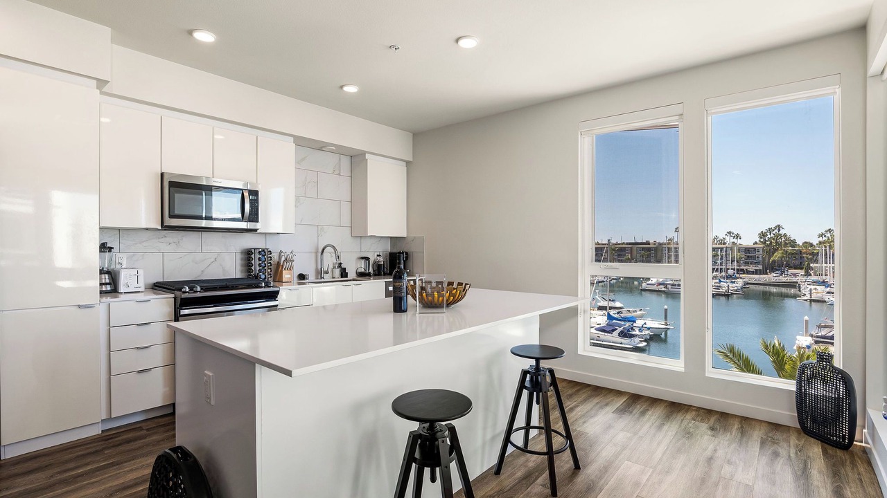 Photo of Kitchen in Marina Peninsula