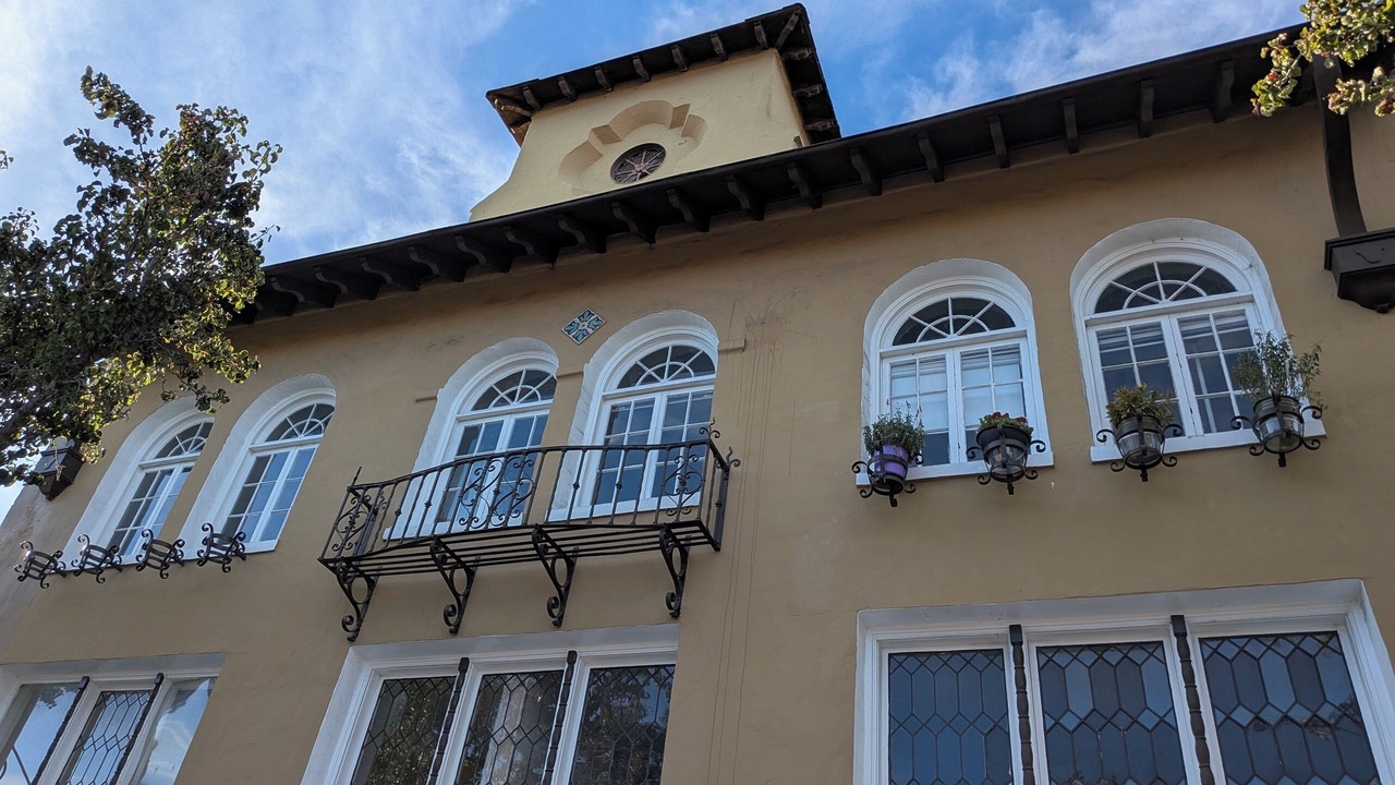 Photo of Outdoor in Burlingame