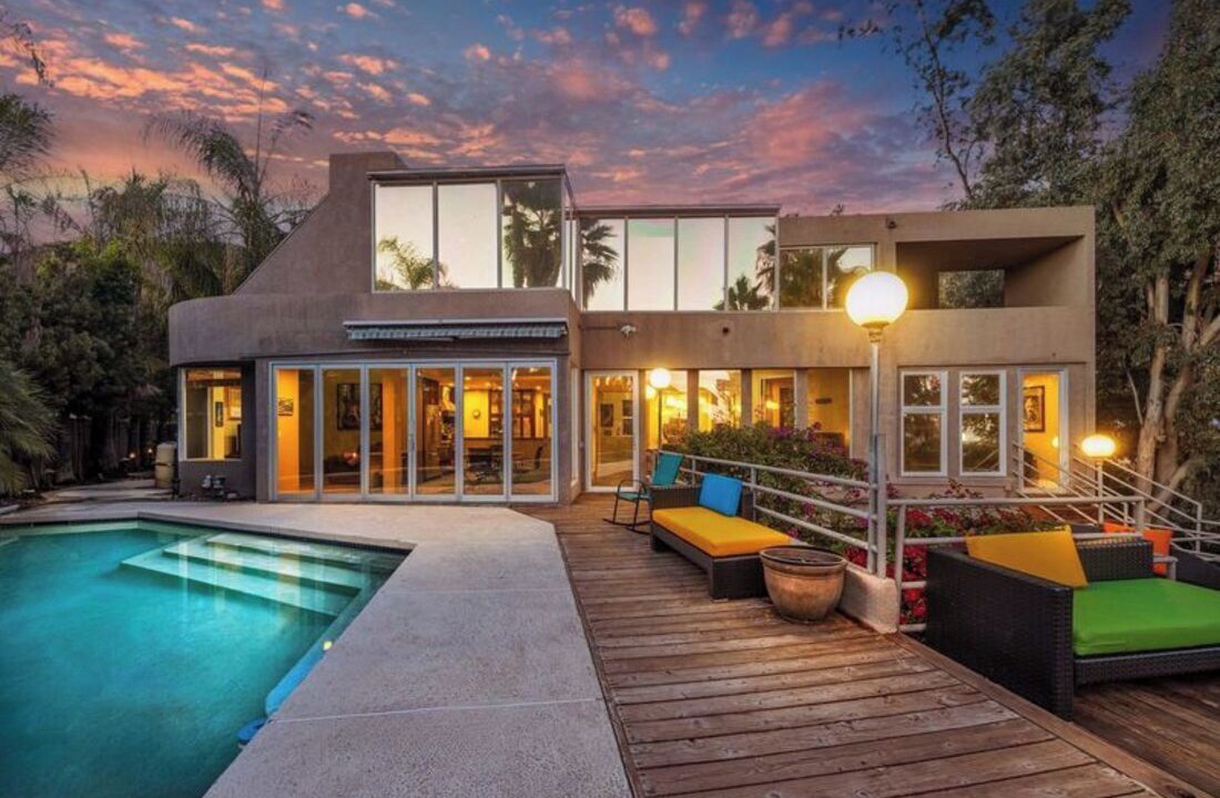 Photo of Outdoor in Altadena