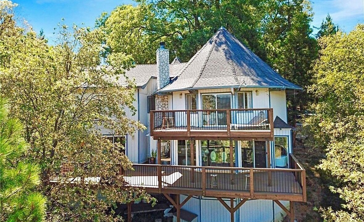 Photo of Outdoor in Lake Arrowhead