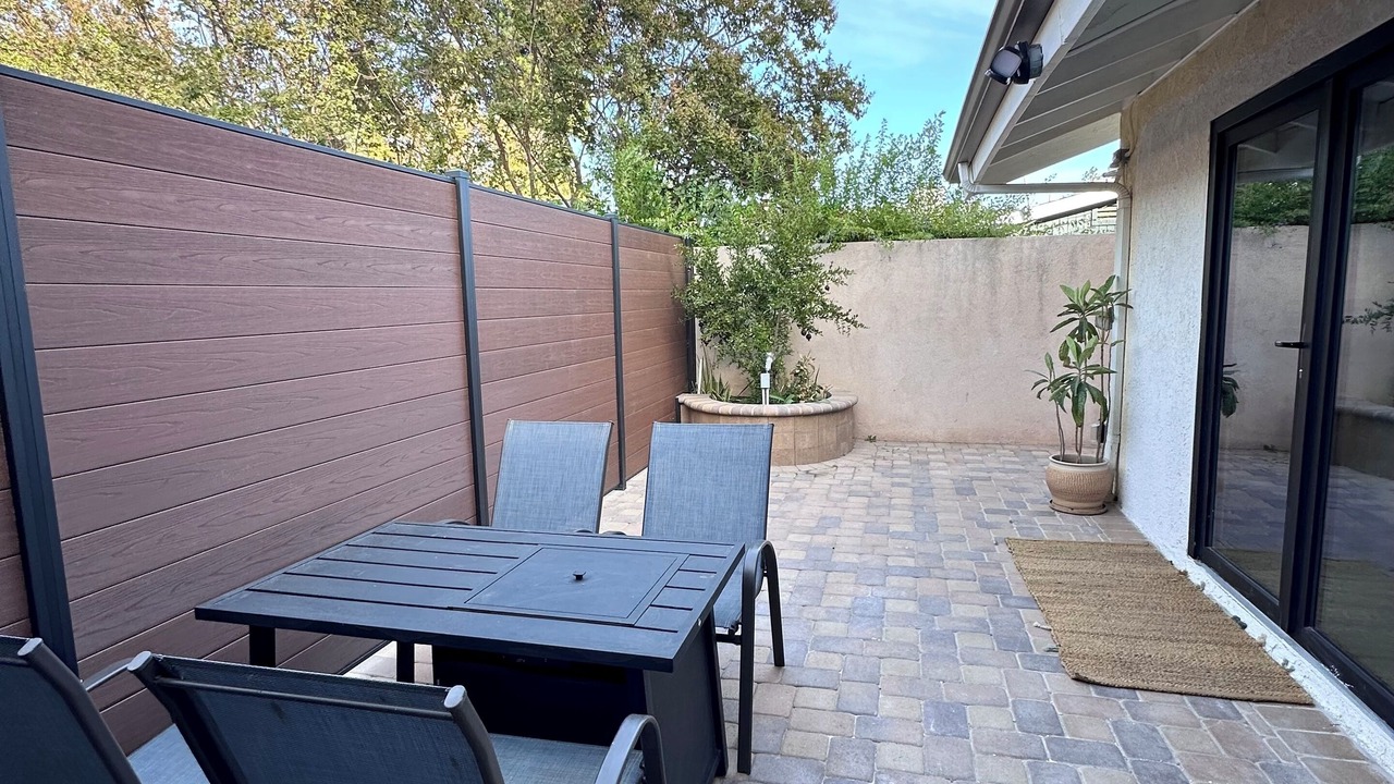Photo of Outdoor in Granada Hills South