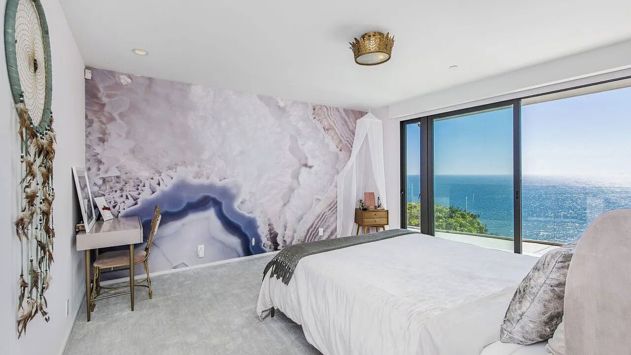Photo of Others in Pacific Palisades