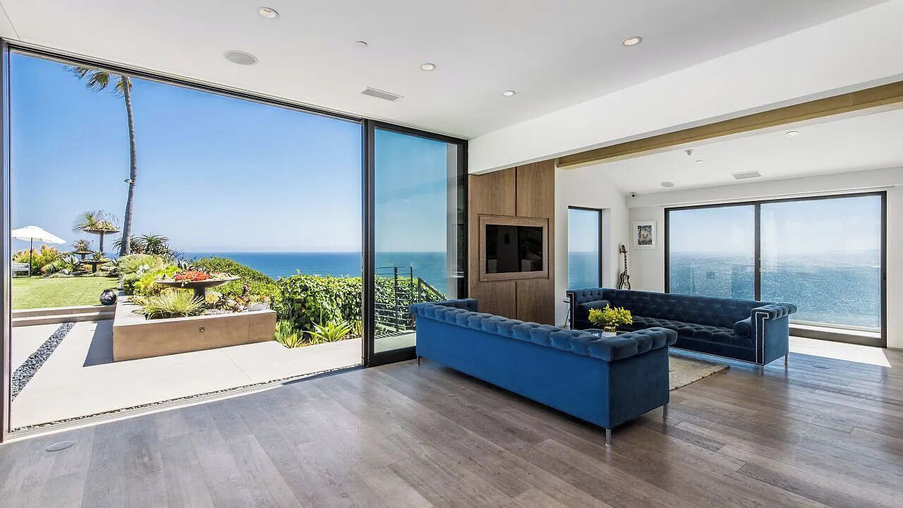 Photo of Others in Pacific Palisades