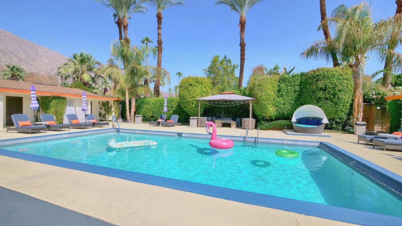 Photo of Outdoor in Tahquitz River Estates