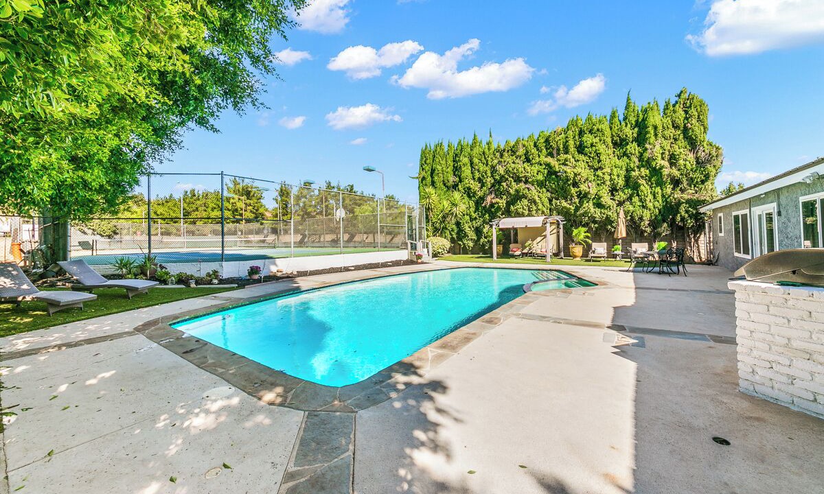 Photo of Outdoor in Chatsworth