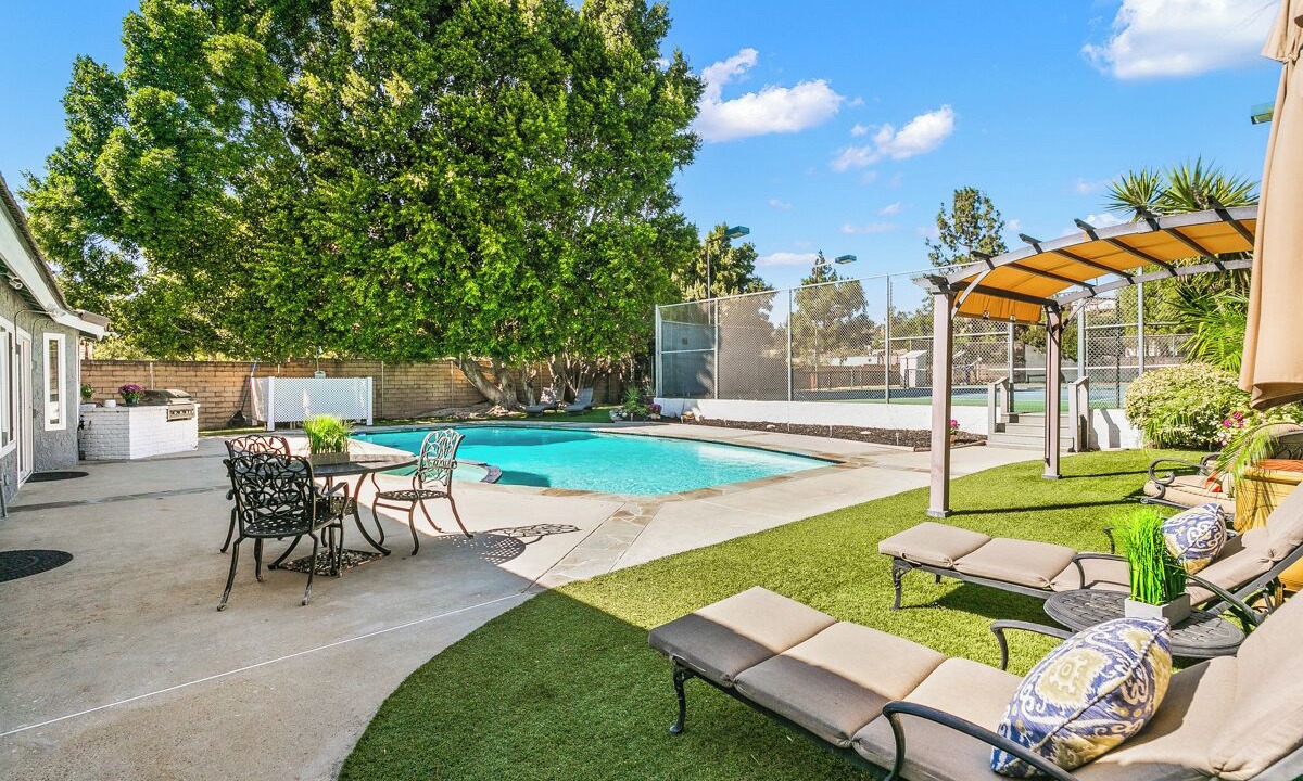 Photo of Outdoor in Chatsworth