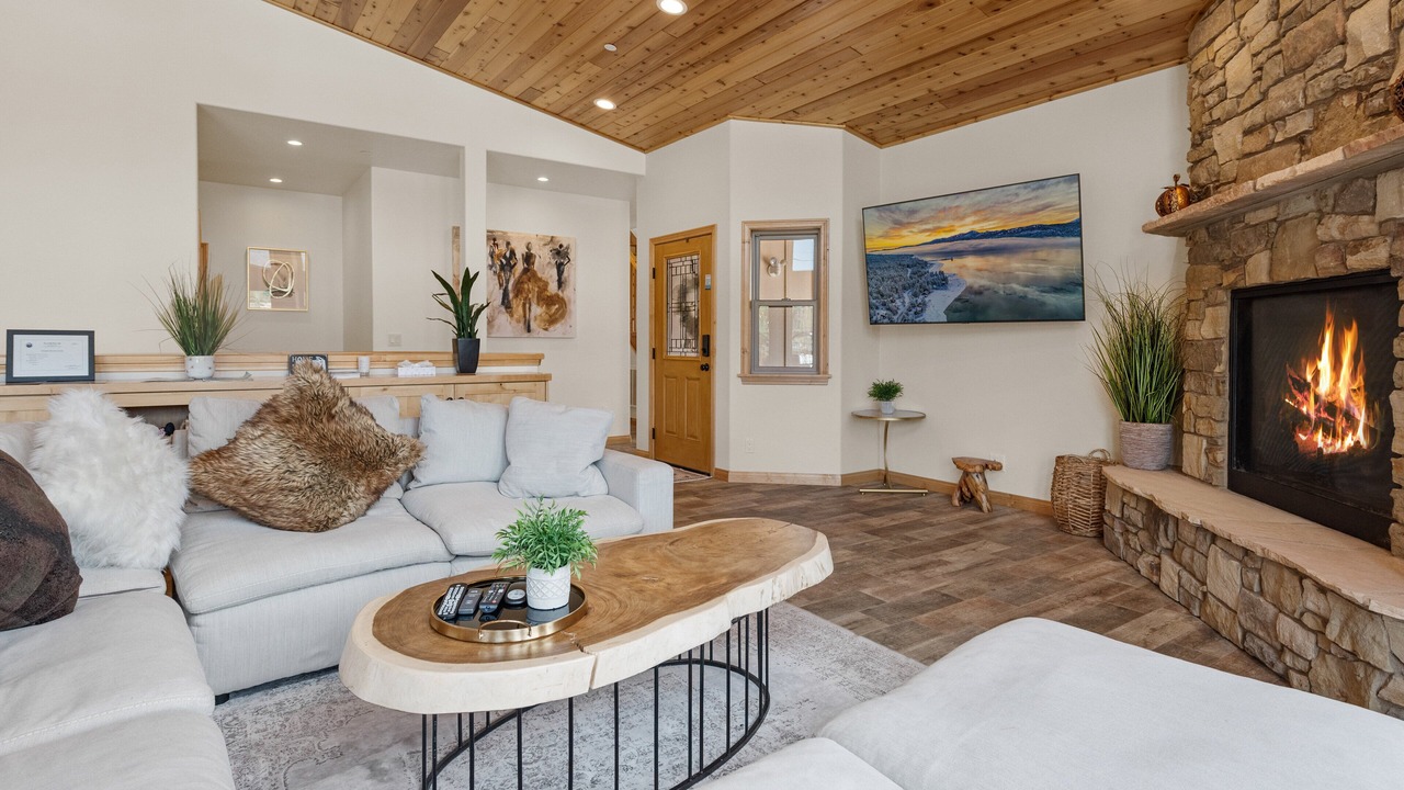 Photo of Livingroom in Boulder Bay