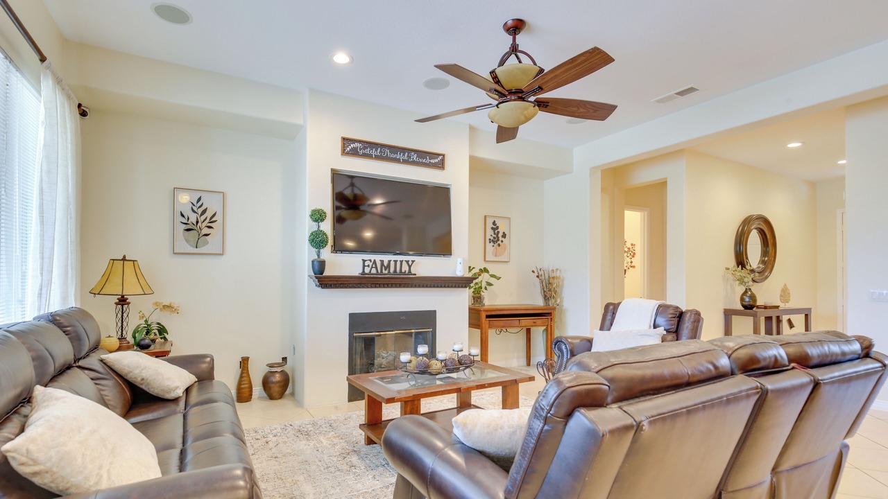 Photo of Livingroom in Indio
