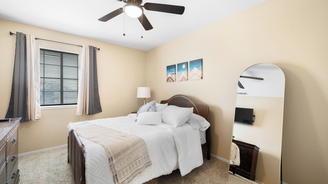 Photo of Bedroom in Pumpkin Center