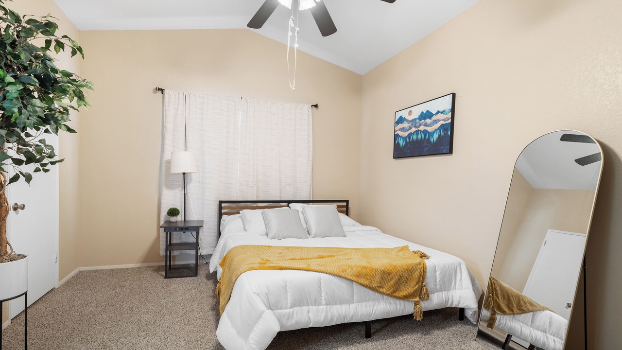 Photo of Bedroom in Pumpkin Center