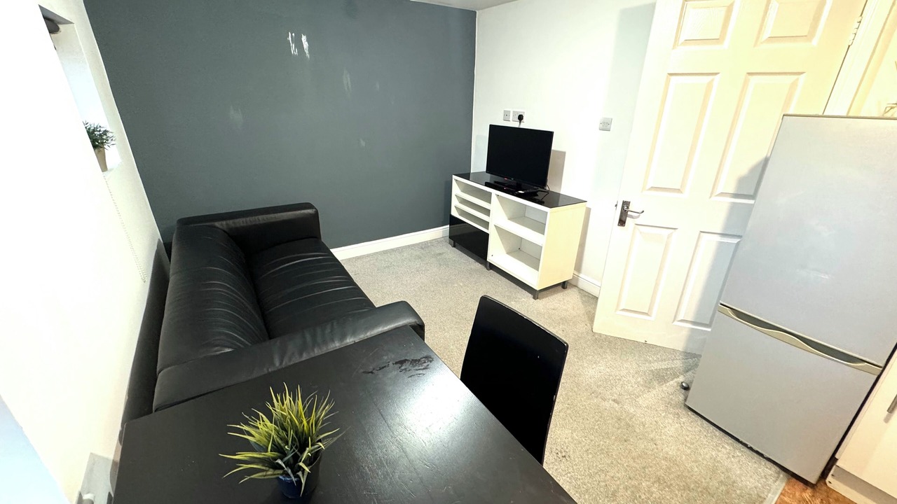 Photo of Livingroom in Hammersmith and Fulham