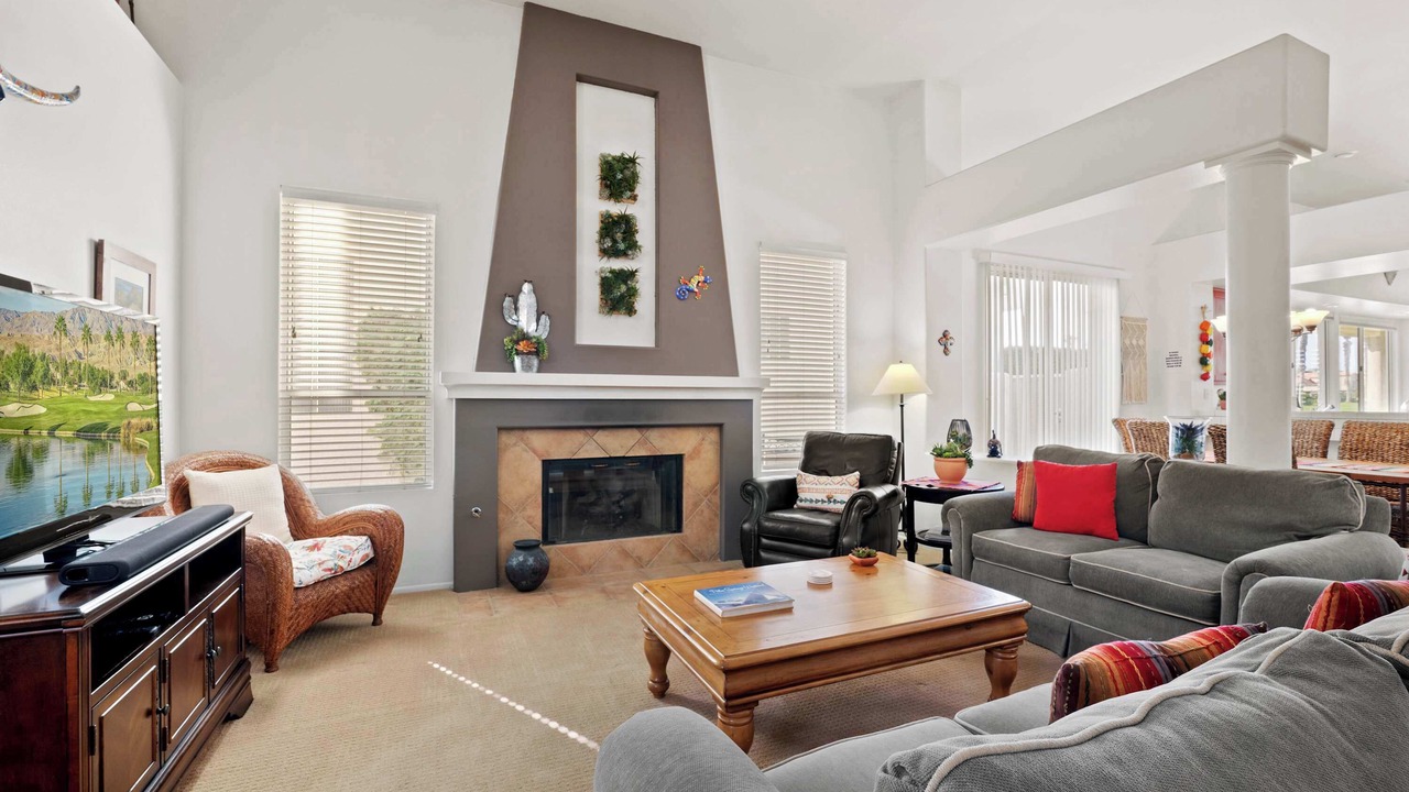 Photo of Livingroom in Cathedral City