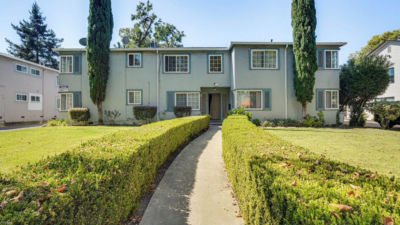 Photo of Outdoor in Newhall
