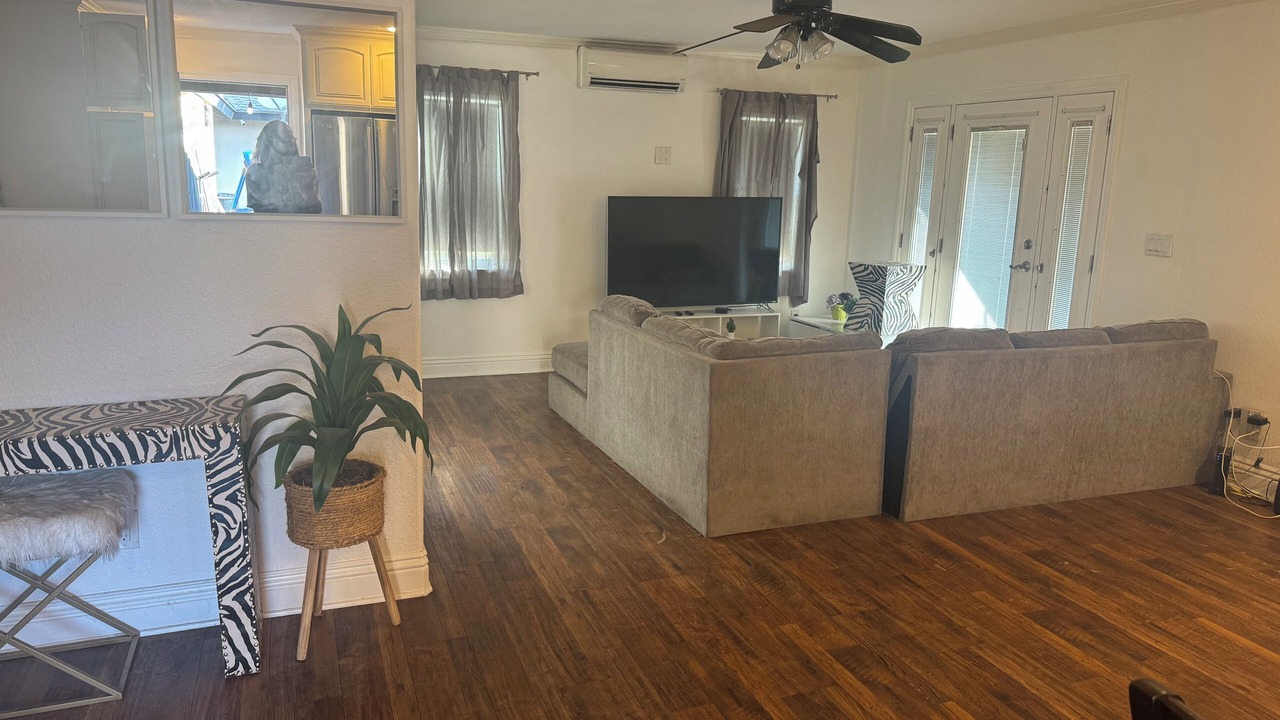 Photo of Livingroom in Riverside