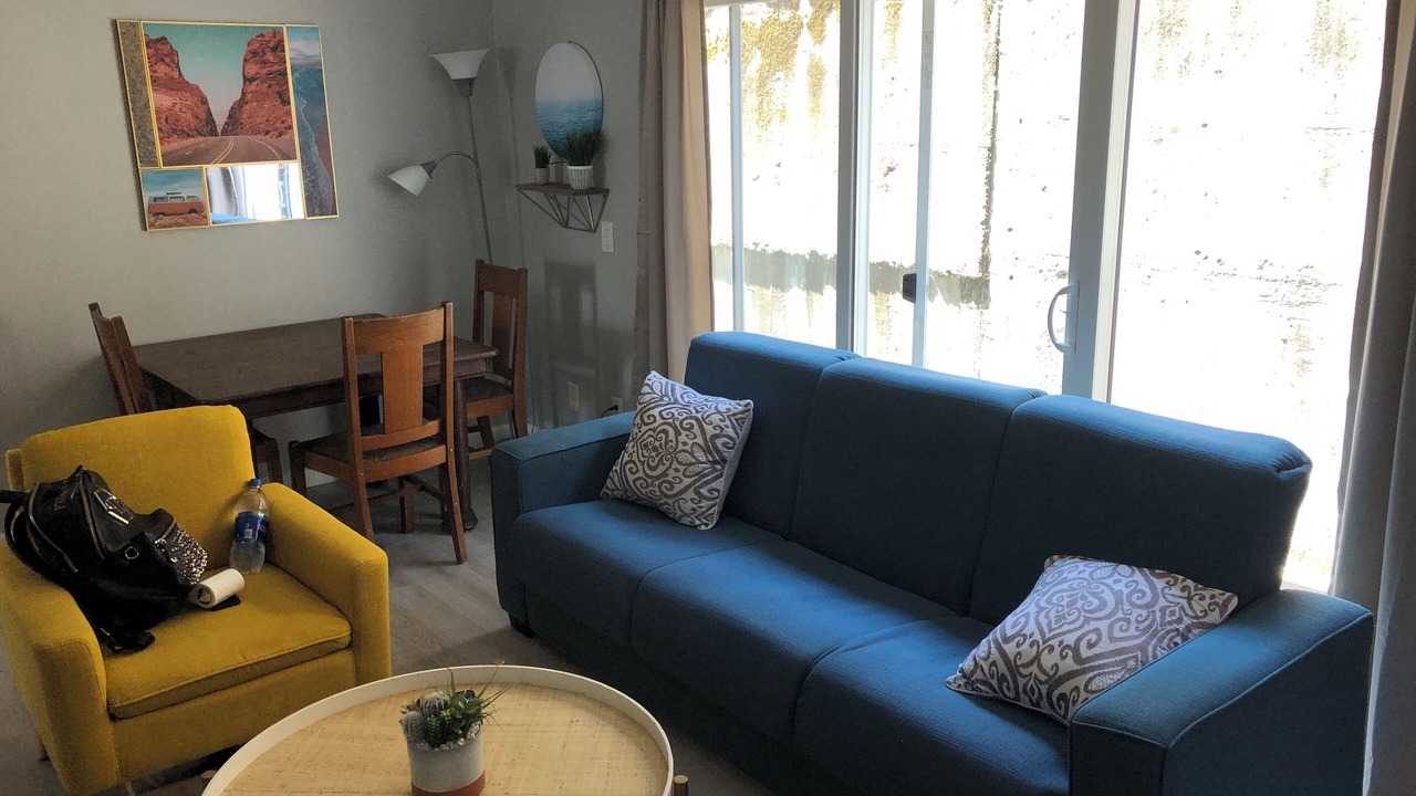 Photo of Livingroom in Belmont