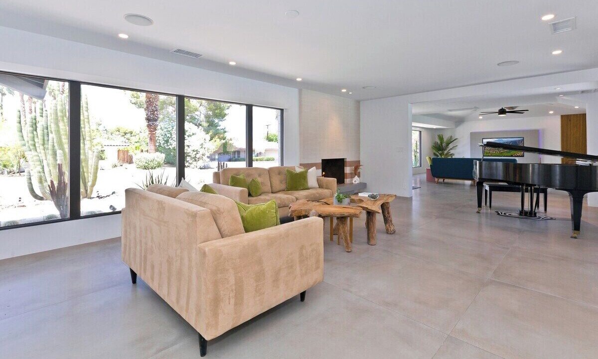 Photo of Livingroom in Indian Wells