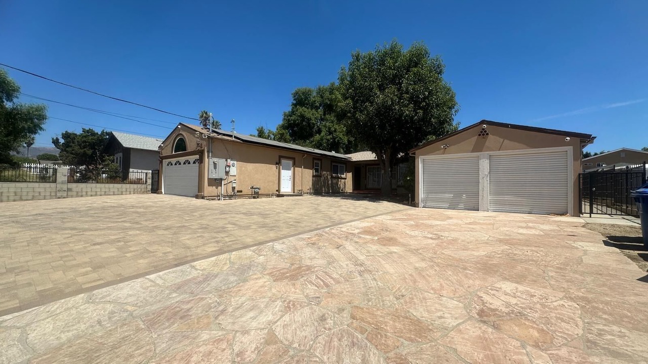 Photo of Outdoor in Chatsworth