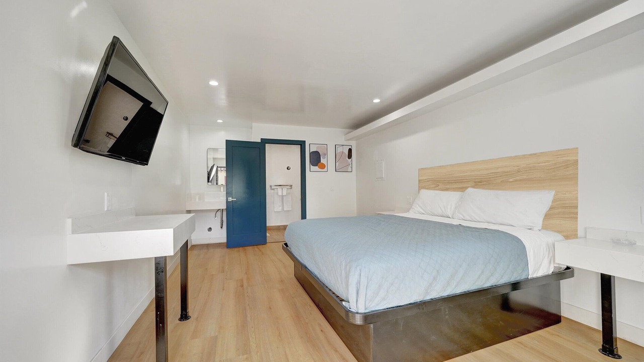 Photo of Bedroom in Bell