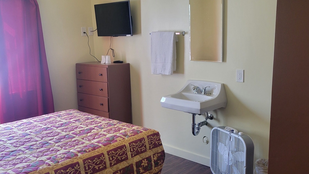 Photo of Bedroom in Huntington Park