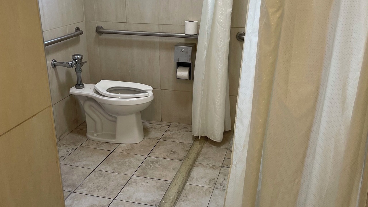 Photo of Bedroom in Huntington Park